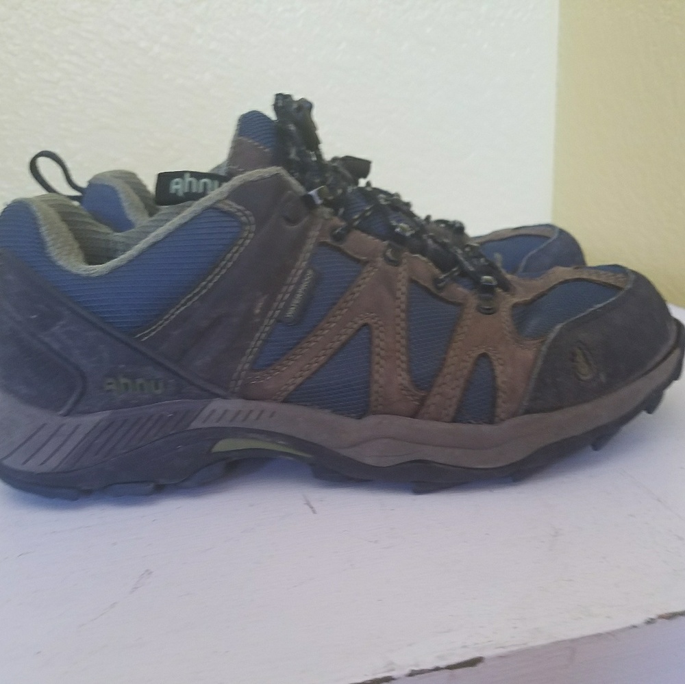 Ahnu low hiking boots